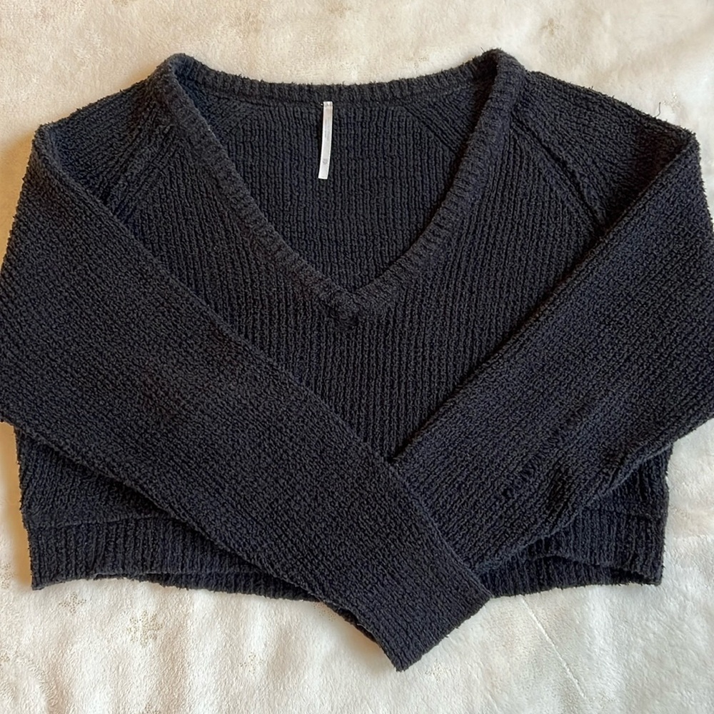 Free People Black Cropped Sweater